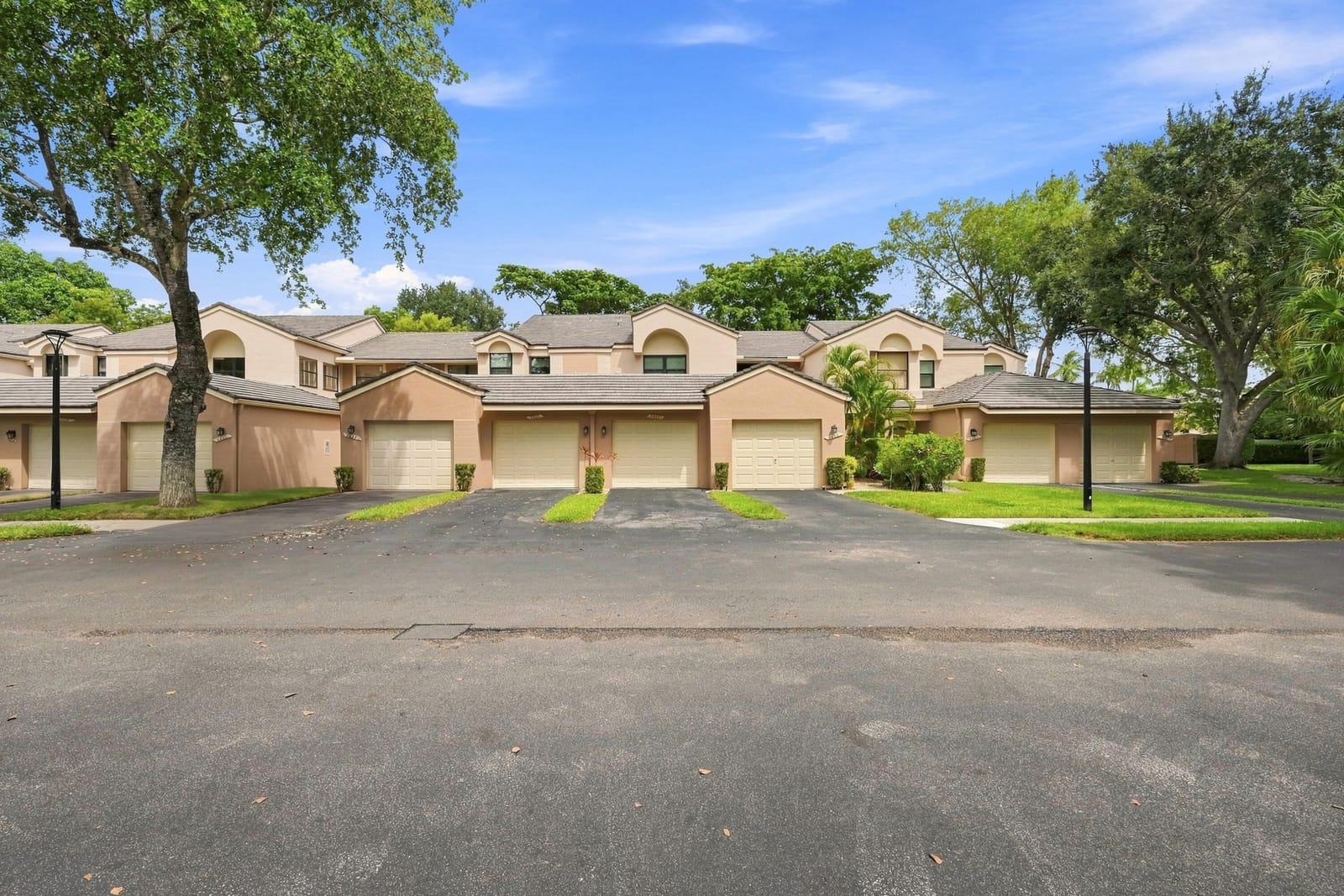 9825 NW 1ST Court, Plantation, FL 33324 photo 25