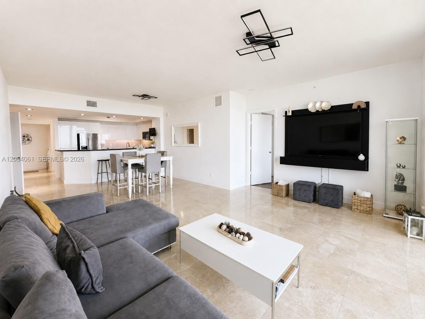 14951 Royal Oaks Lane 1501 — photo 4