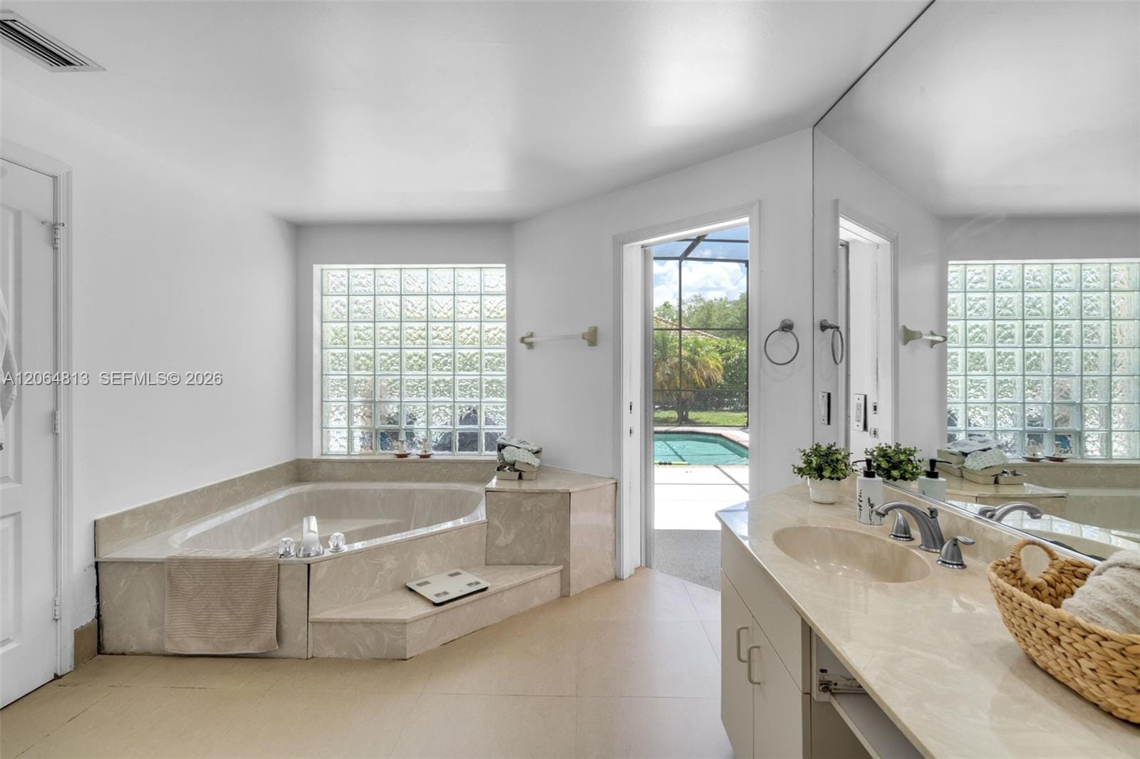 1051 Deerpath Court, Weston, FL 33326 photo 14