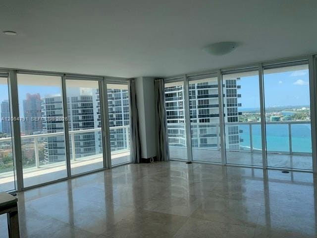 450 Alton Road 2207, Miami Beach, FL 33139