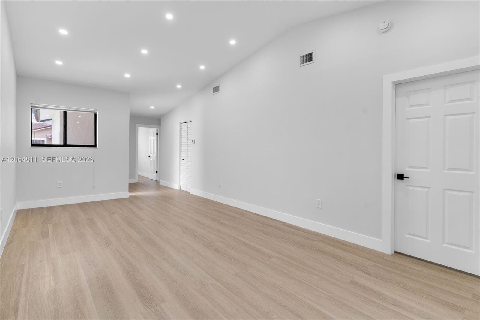 2523 W 65th Street — photo 7
