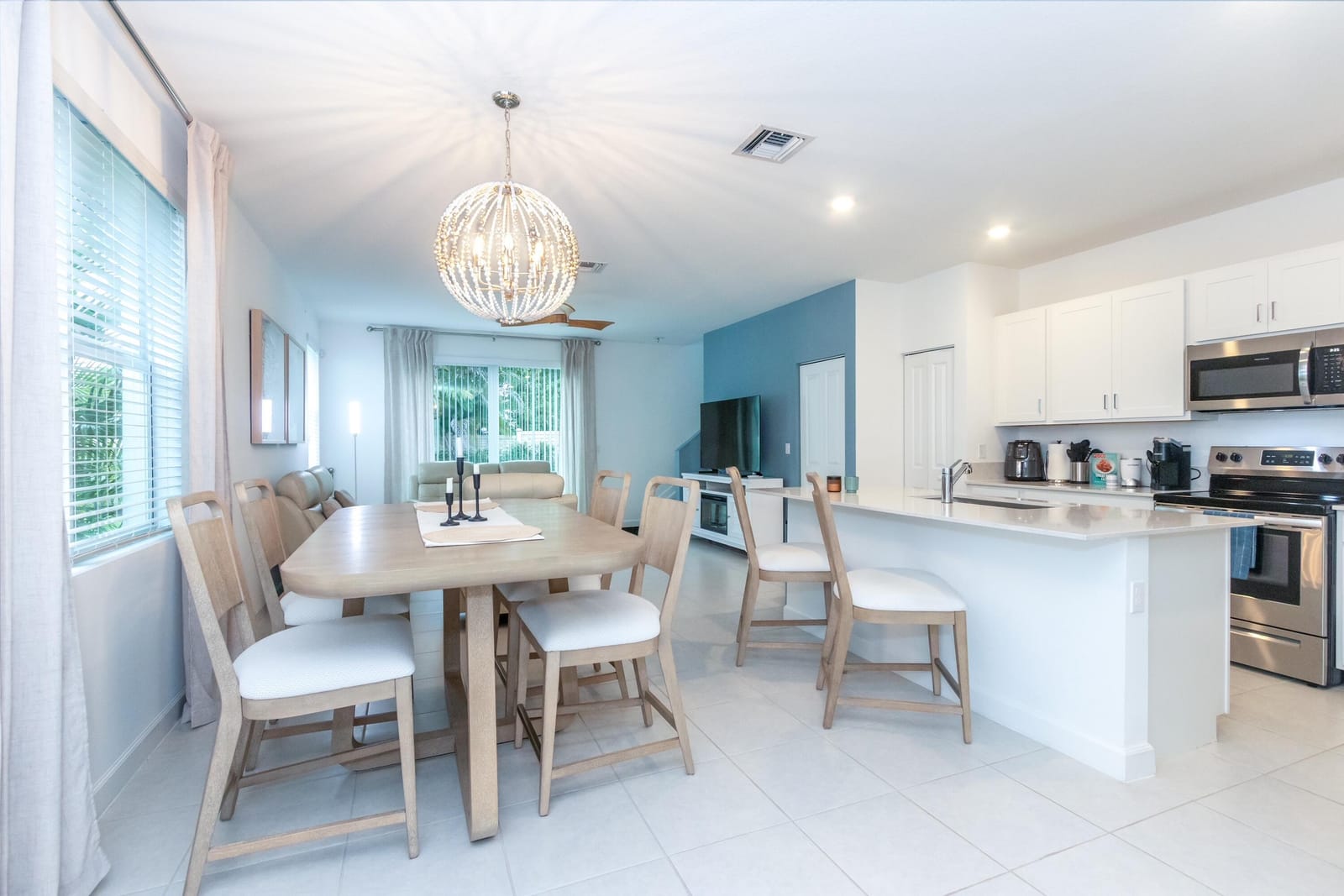 4578 Meyerson Place — photo 3