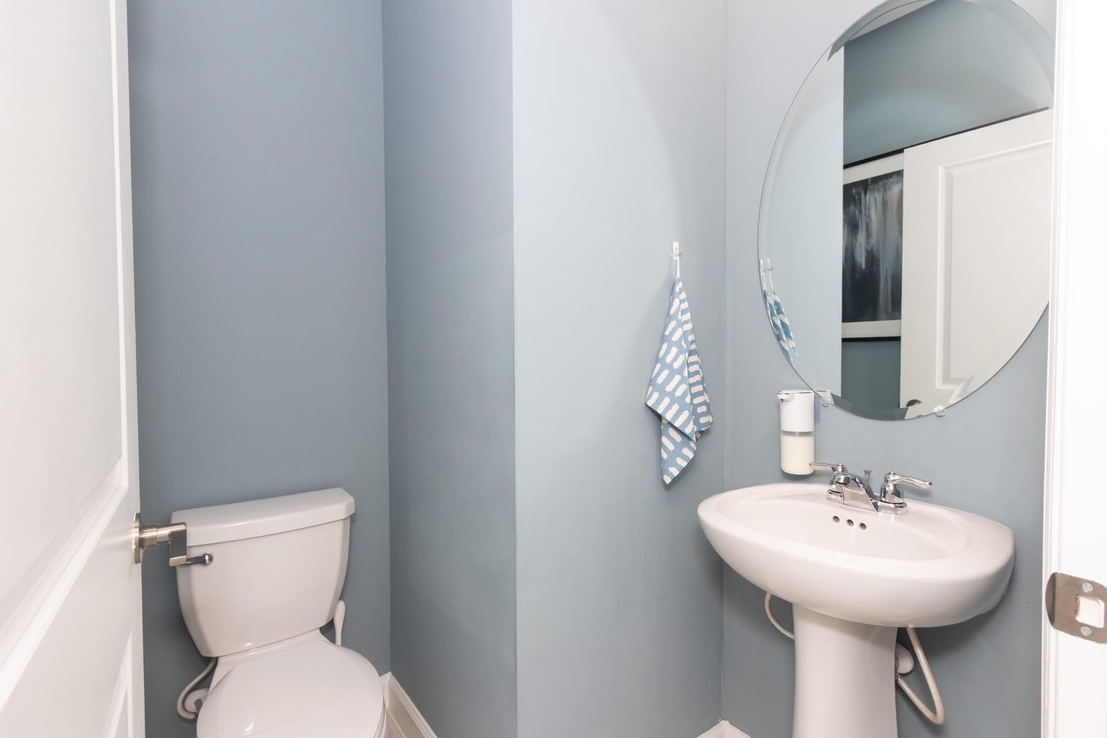 4578 Meyerson Place — photo 5