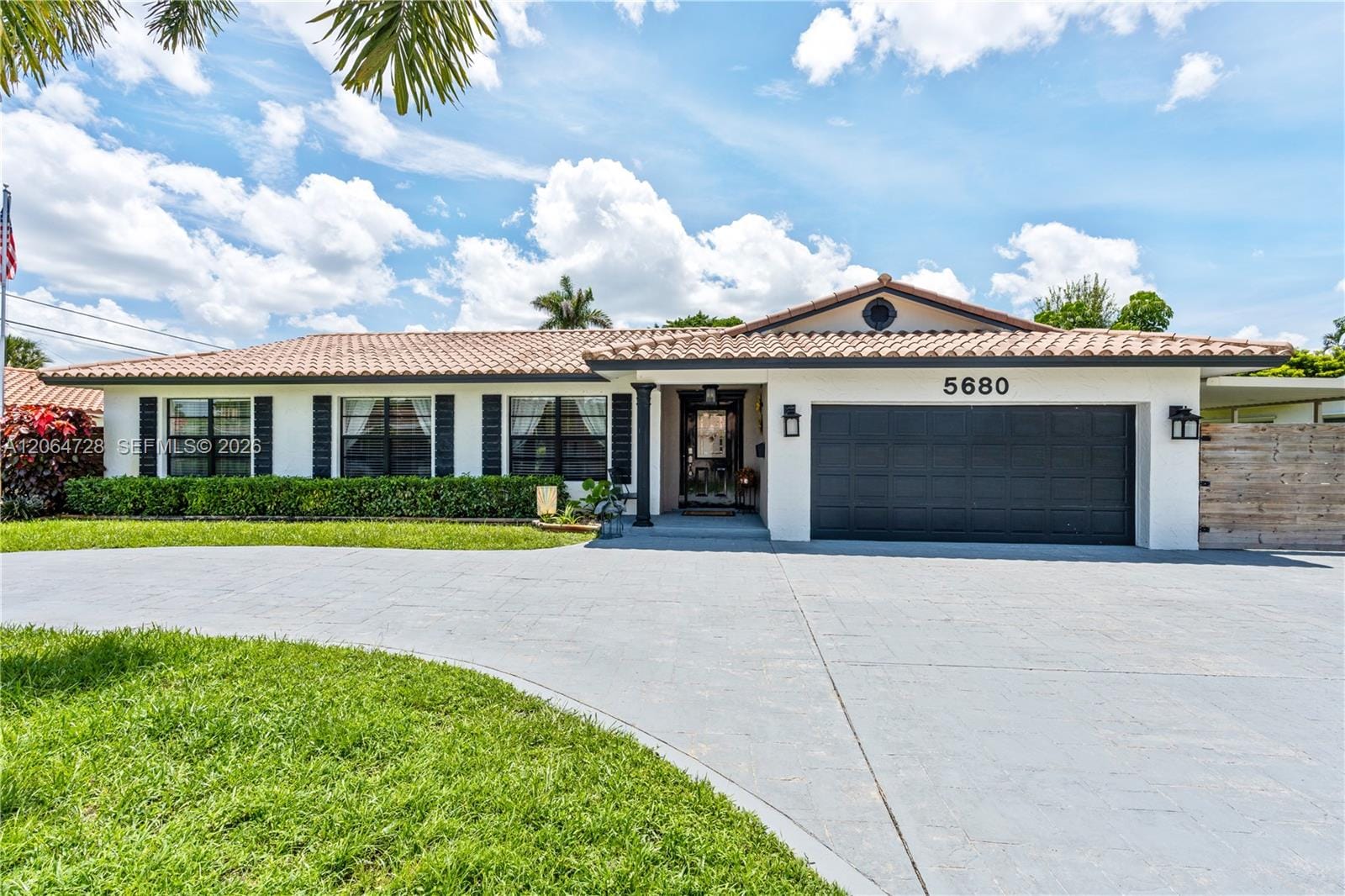 5680 SW 9th Street — photo 4