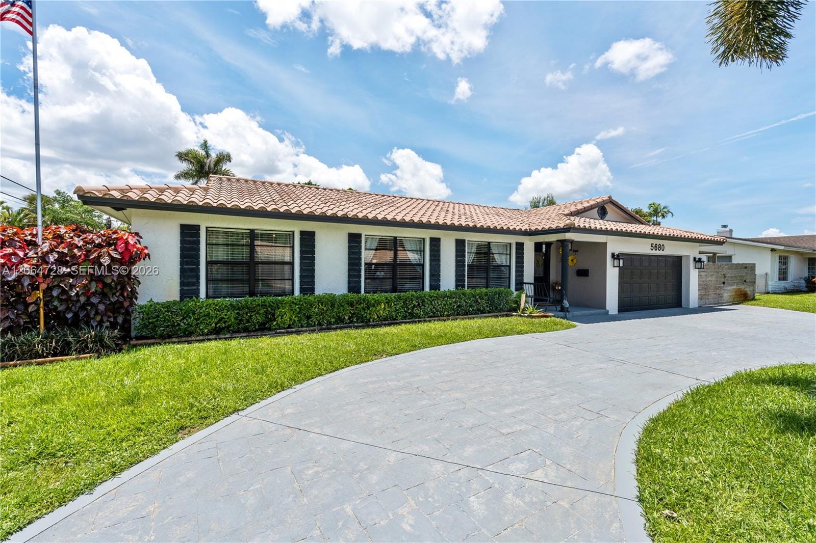 5680 SW 9th Street — photo 8