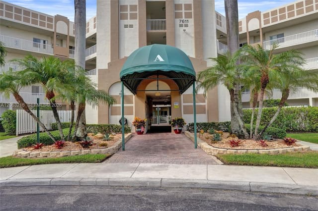 7611 Southampton Terrace 409, Tamarac, FL 33321
