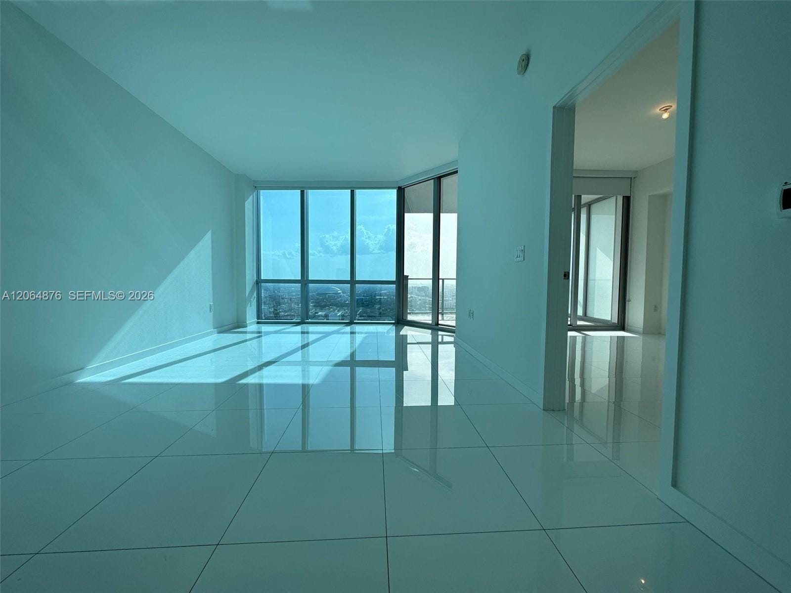 851 NE 1st Avenue 4006, Miami, FL 33132 photo 24