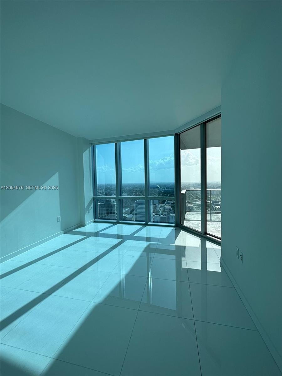 851 NE 1st Avenue 4006, Miami, FL 33132 photo 26