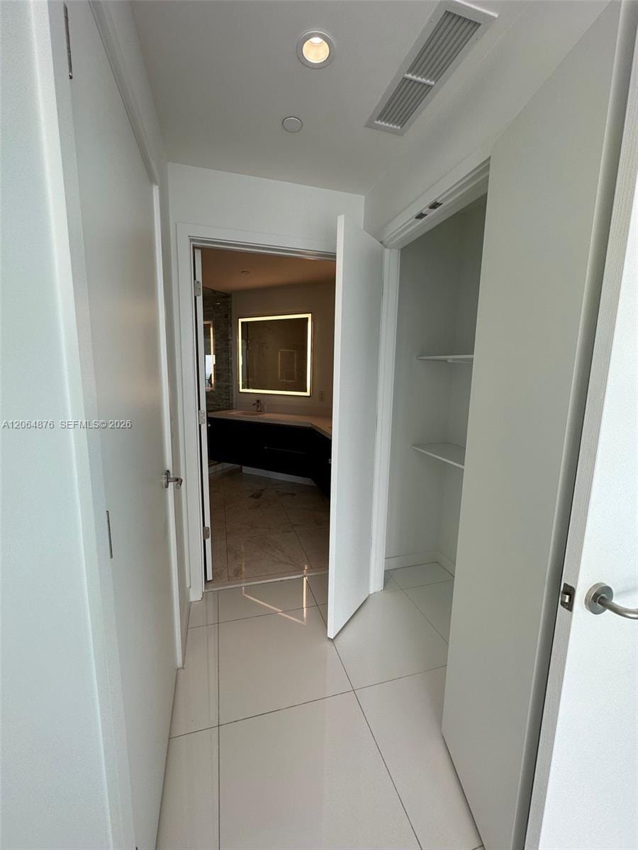 851 NE 1st Avenue 4006, Miami, FL 33132 photo 27