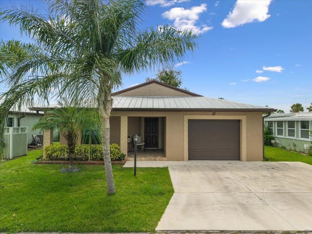 27 MAYA Way, sold in Spanish Lakes One Leasehold Estates, Port St Lucie, FL