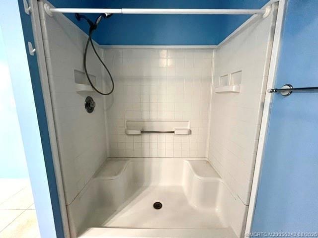 4090 5th Avenue — photo 11