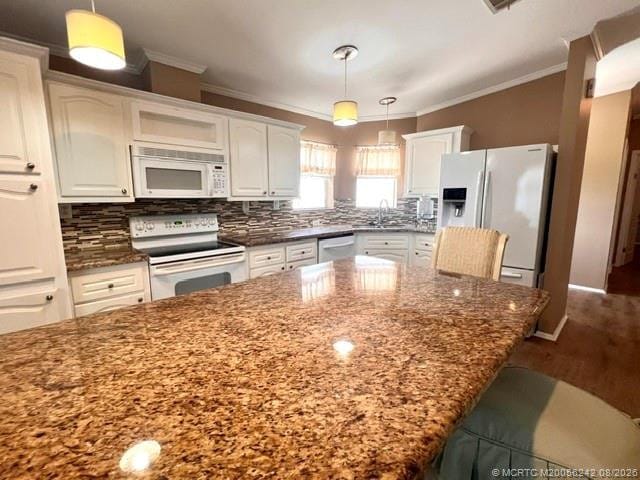 4090 5th Avenue — photo 4