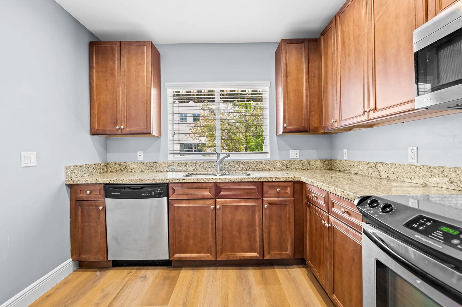 630 SE 15th Street 5 — photo 12