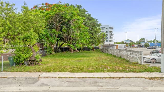 1618 NW 55th Street, Miami, FL 33142