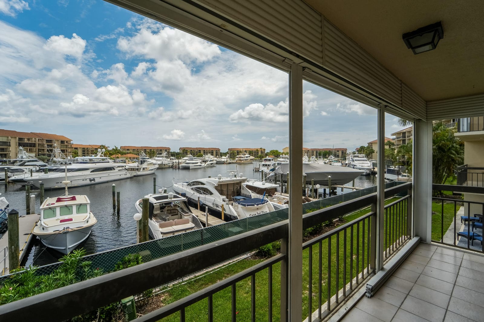 2601 MARINA ISLE Way 204 — photo 12