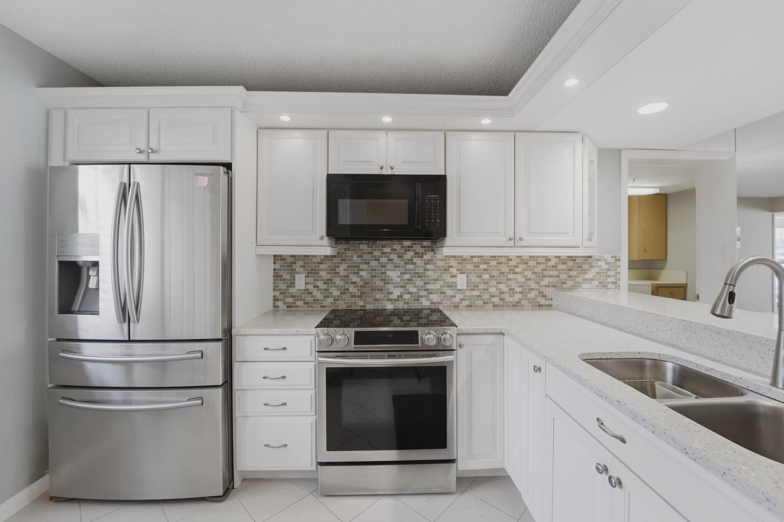 2601 MARINA ISLE Way 204 — photo 3