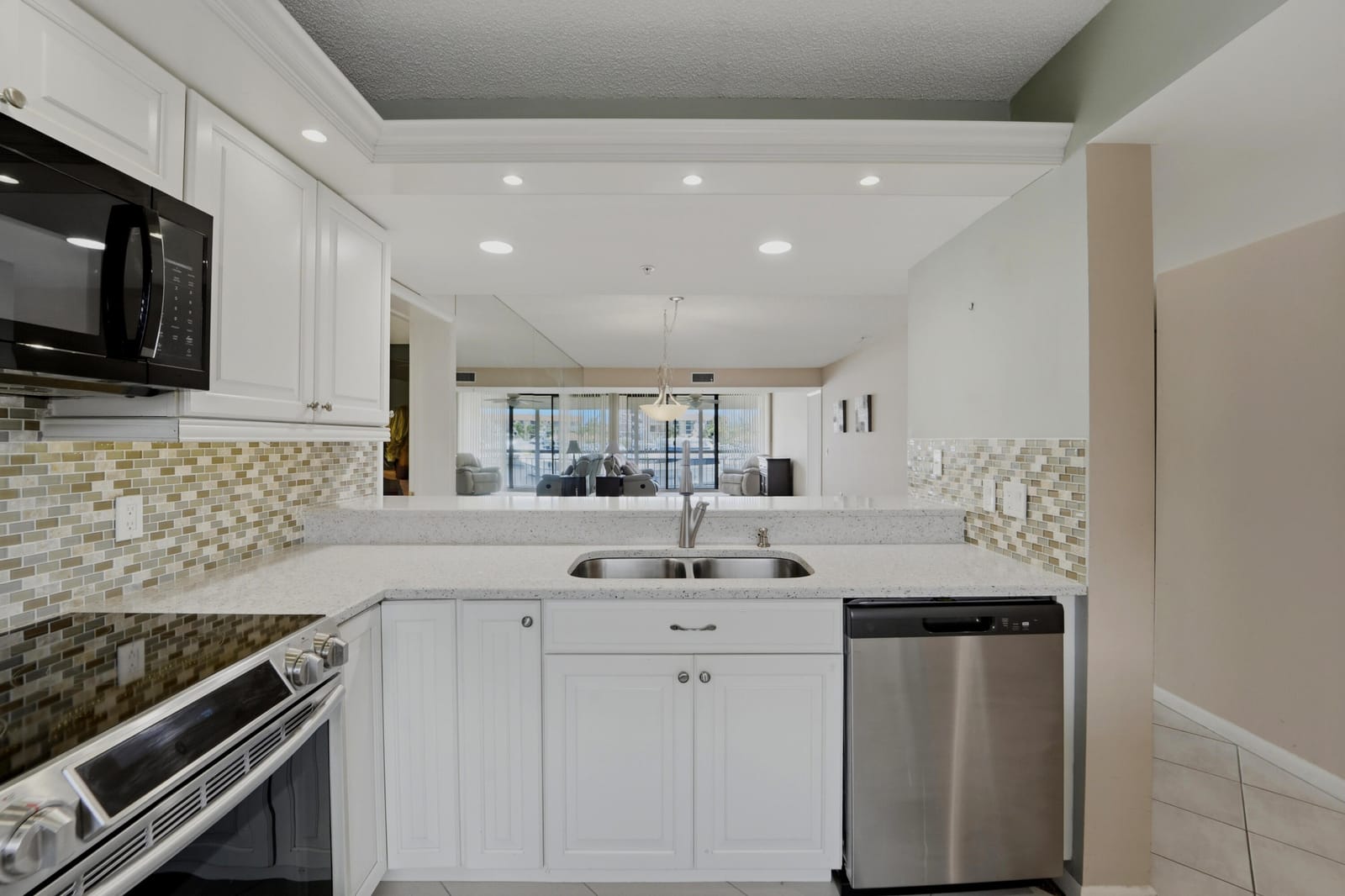 2601 MARINA ISLE Way 204 — photo 4