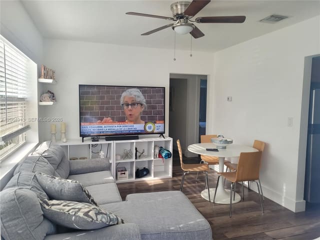 14280 NE 11th Avenue, North Miami, FL 33161