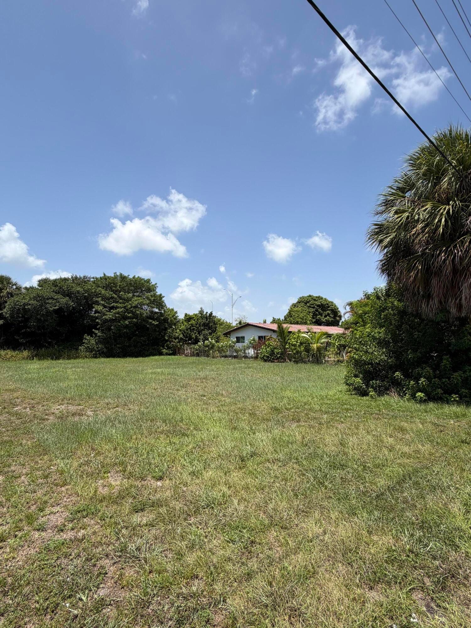 443 SW 20TH Avenue — photo 2