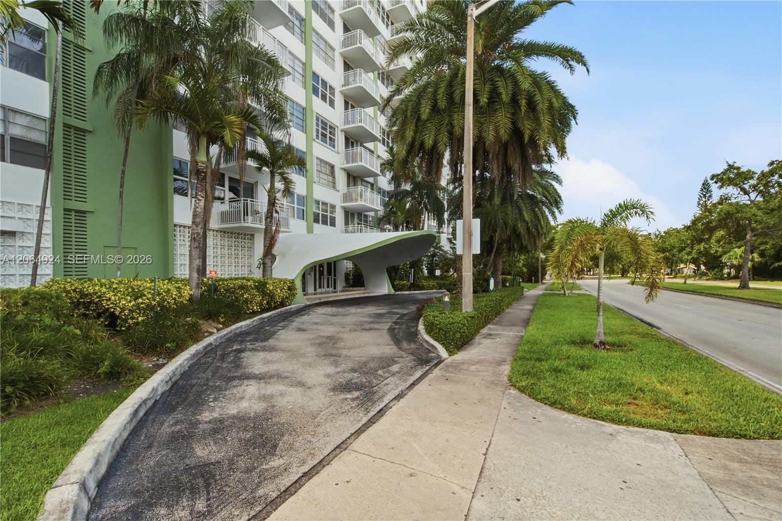 2100 Sans Souci Boulevard A710, North Miami, FL 33181 photo 28