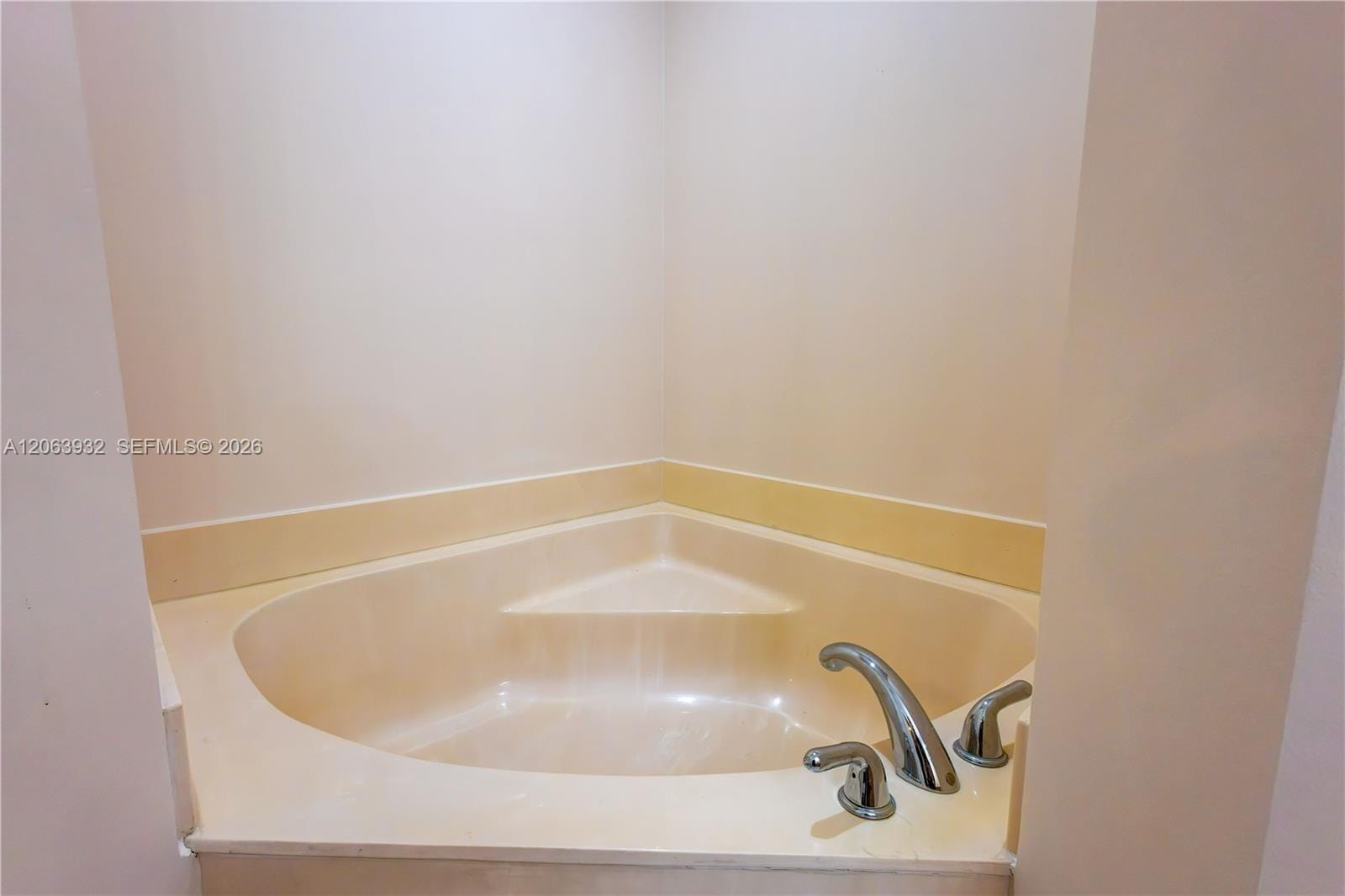 2703 Center Ct Drive 1-14, Weston, FL 33332 photo 15