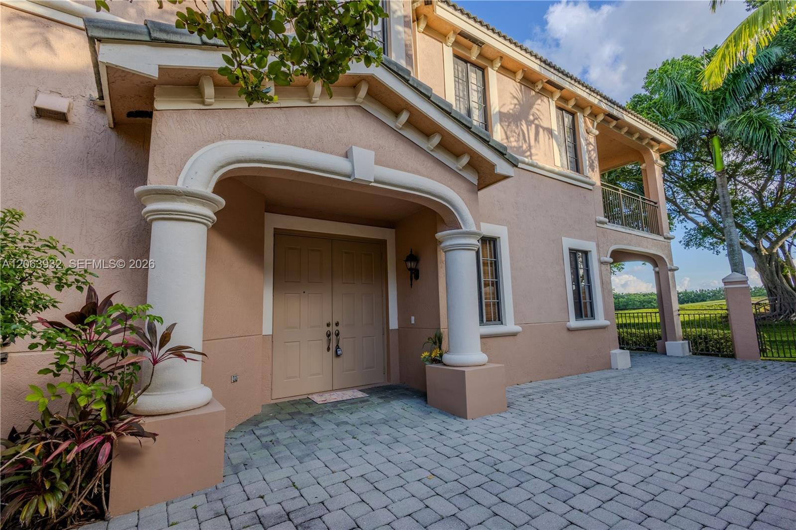 2703 Center Ct Drive 1-14 — photo 3