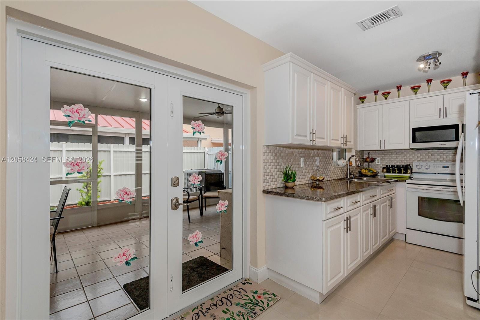 11559 SW 7th Street — photo 5