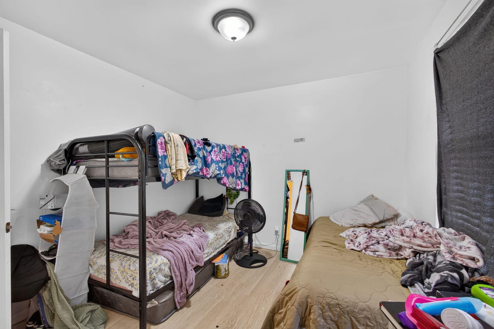 110 SHERWOOD Circle 4C — photo 7