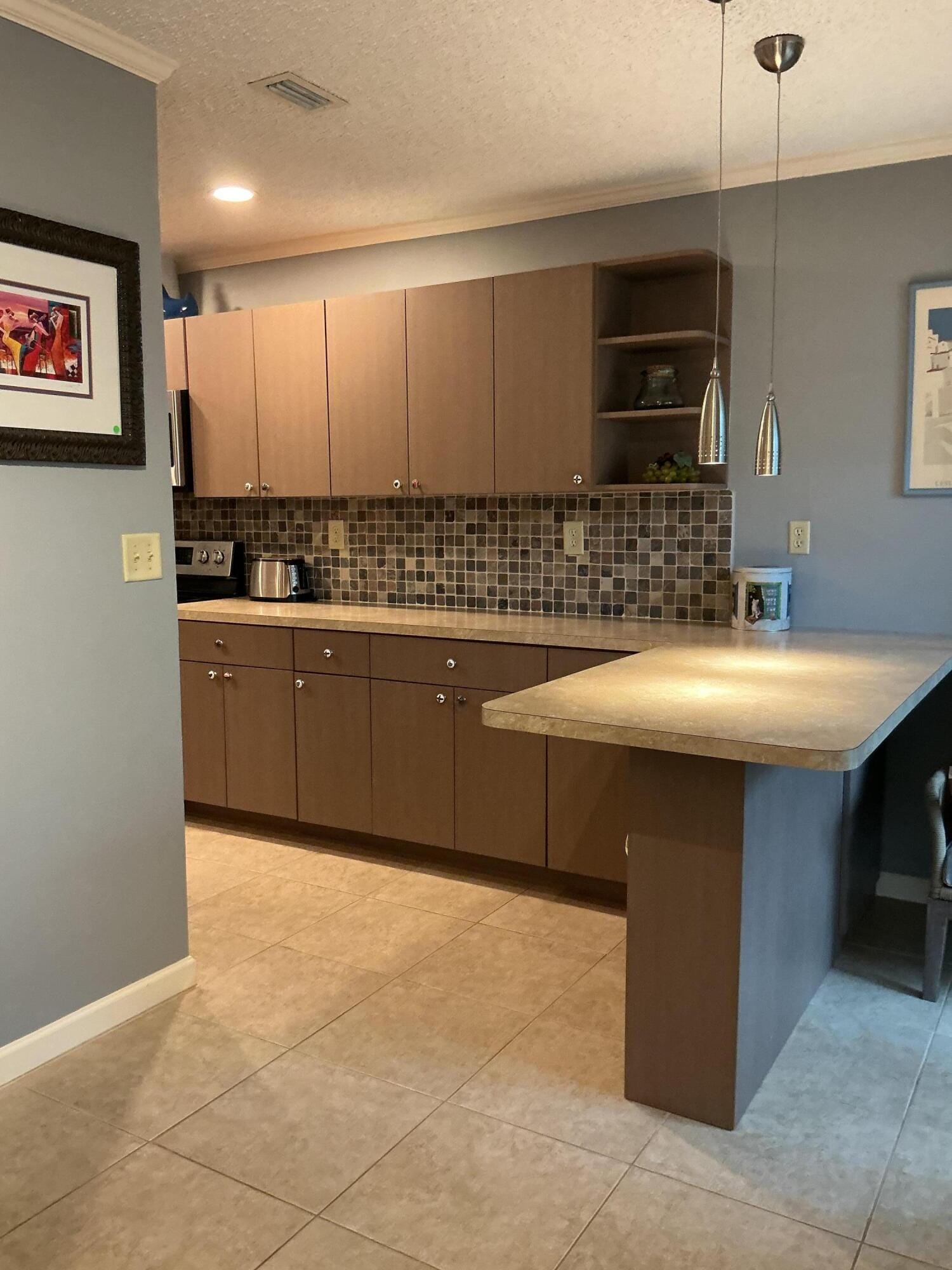 6912 BARBAROSSA Street — photo 4