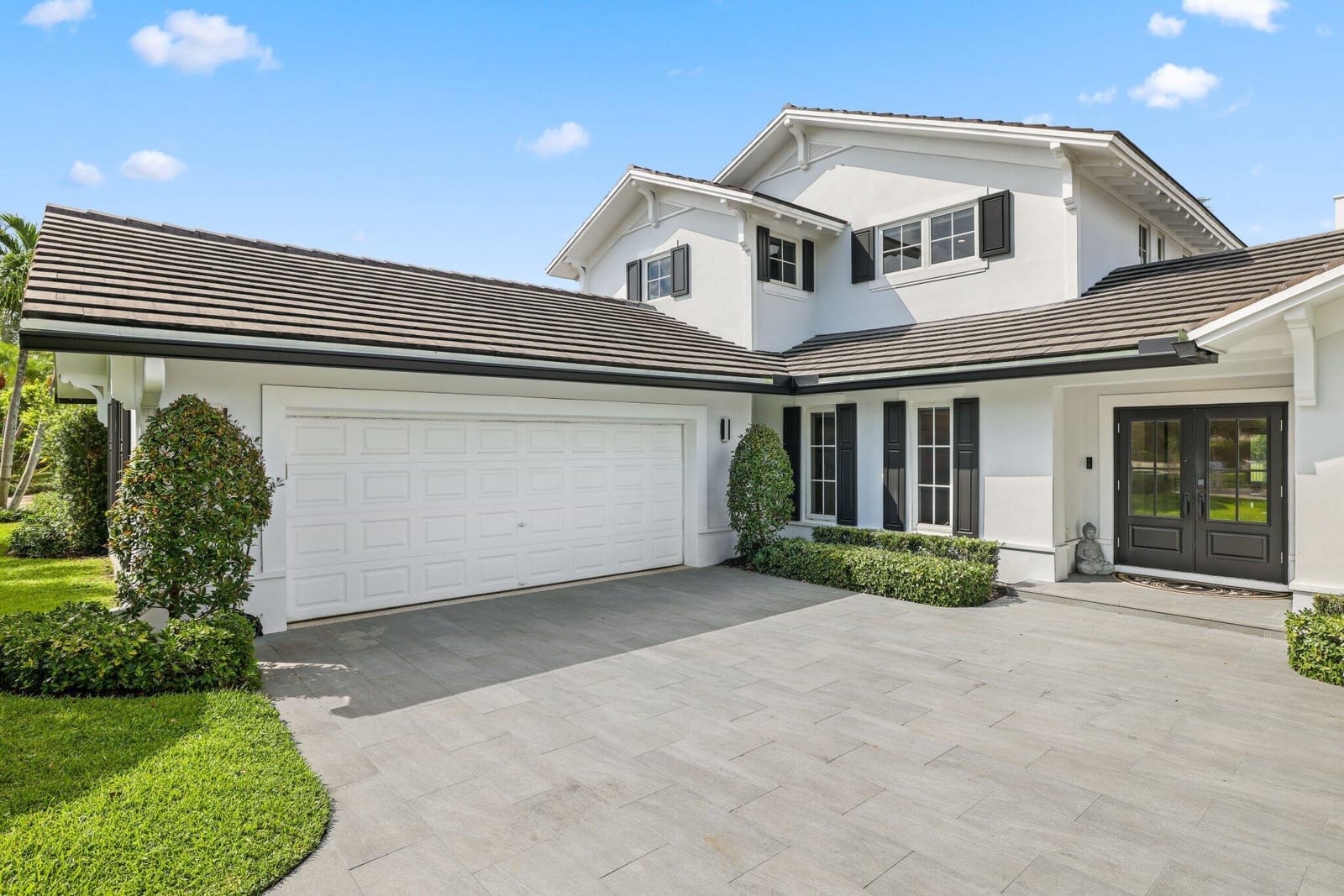 2892 Banyan Blvd Circle NW — photo 4