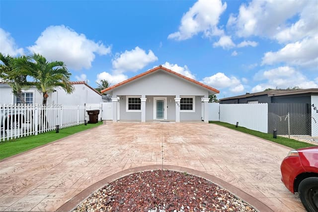 451 E 37th Street, Hialeah 14th, Hialeah, FL