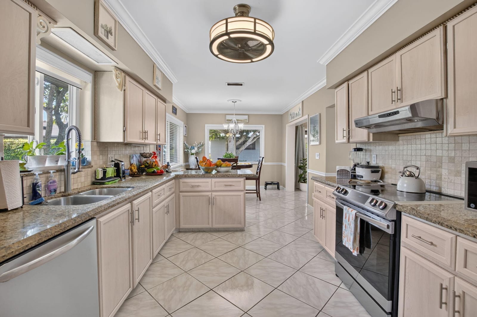 10300 GREENTRAIL Drive N, Boynton Beach, FL 33436 photo 27