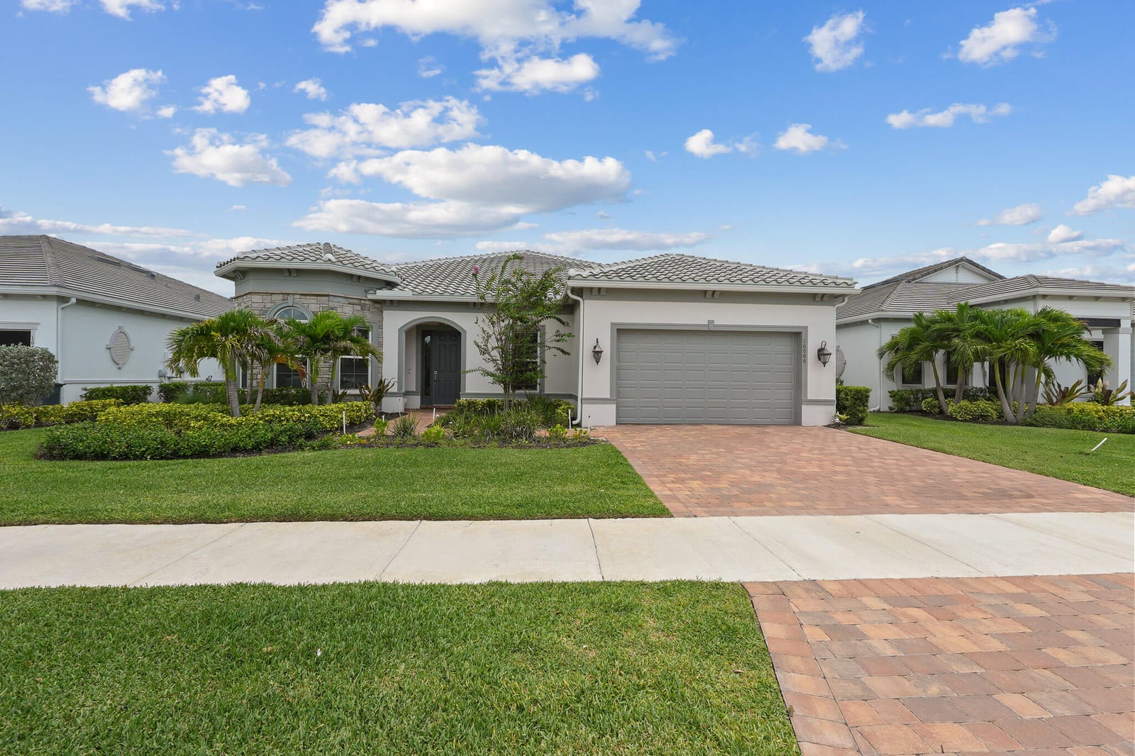 10799 STELLAR Circle — photo 2