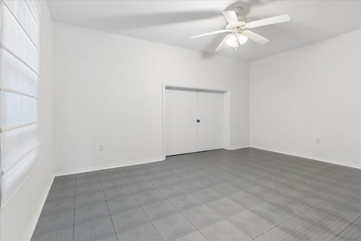 1820 Waterford Drive — photo 3