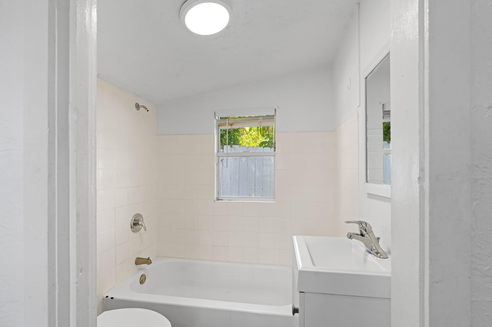 526 38TH Street, West Palm Beach, FL 33407 photo 16