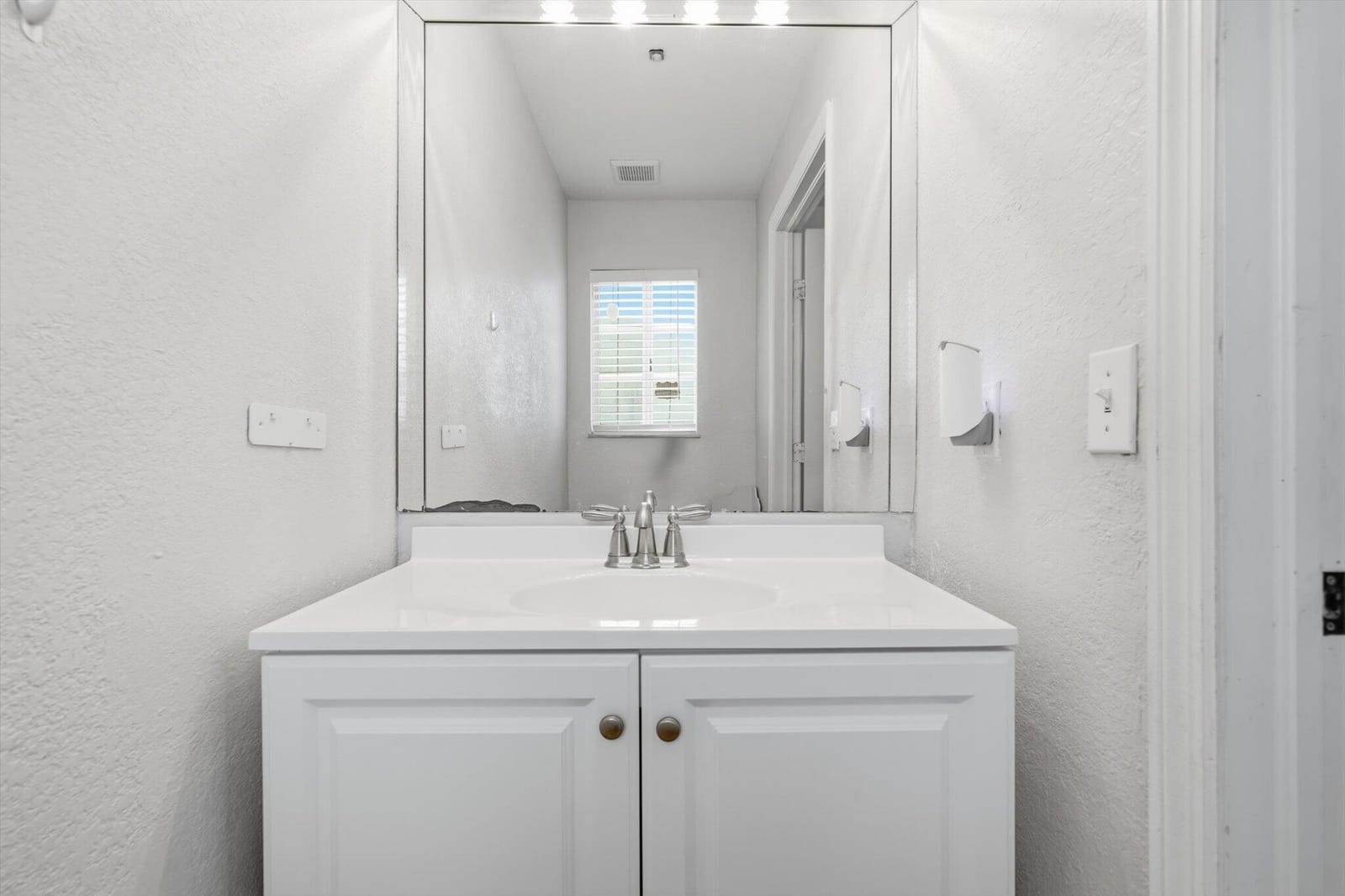 5880 SW 99th Terrace — photo 11