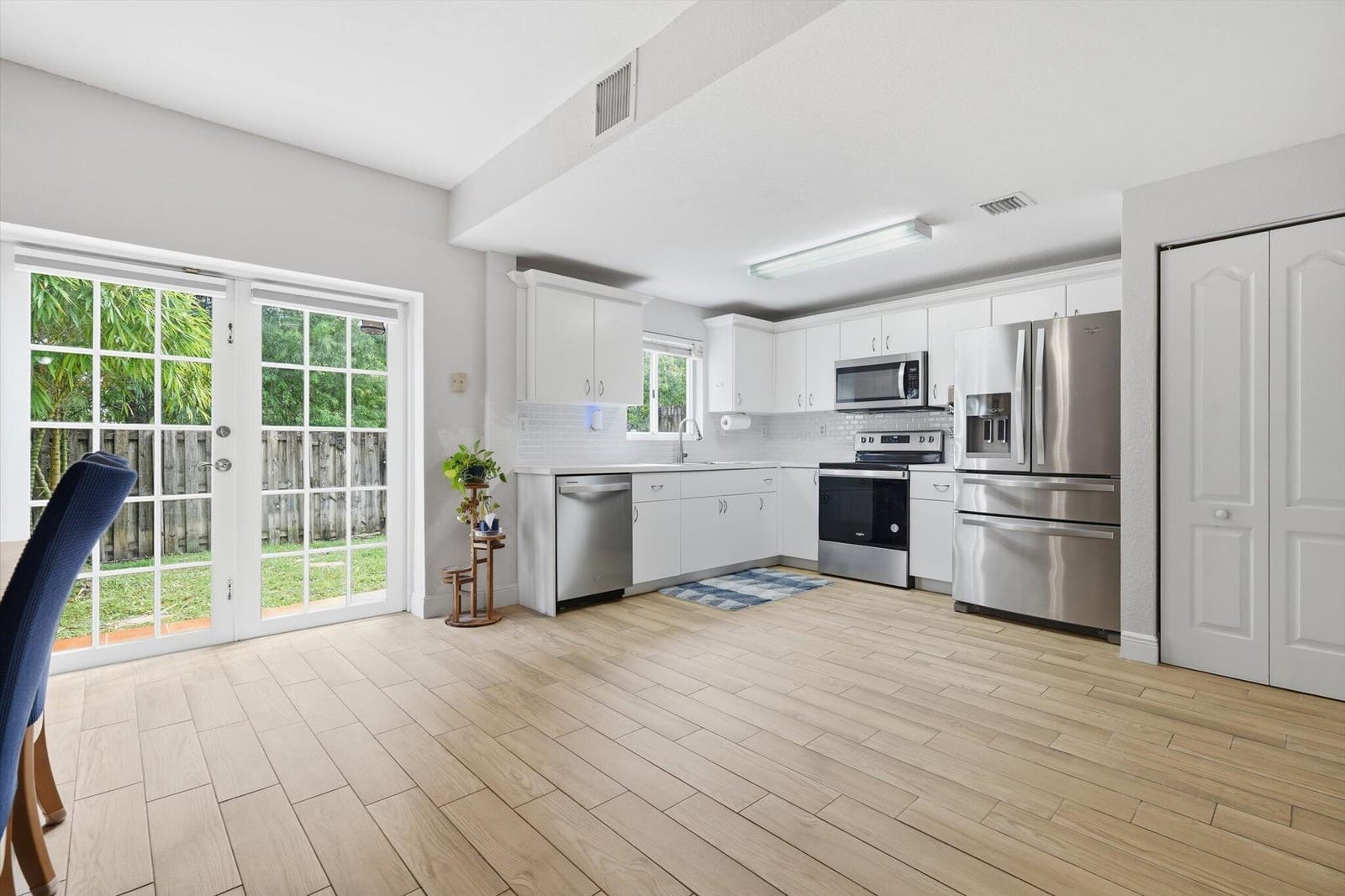 5880 SW 99th Terrace — photo 8