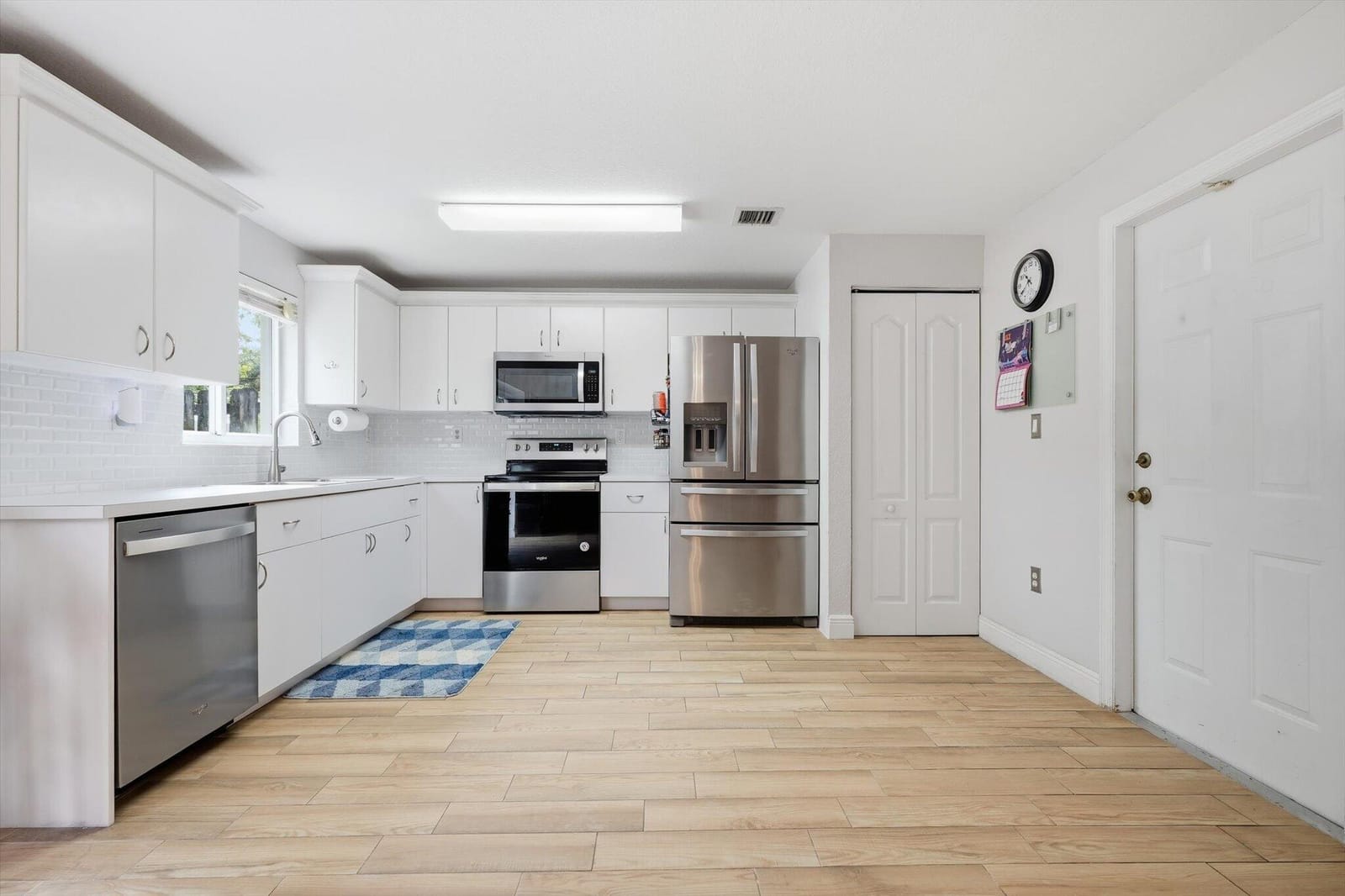 5880 SW 99th Terrace — photo 10
