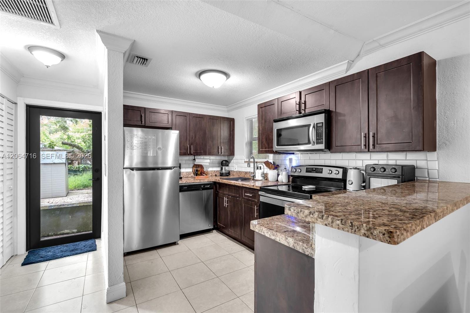 930 NE 132nd Street, North Miami, FL 33161 photo 14