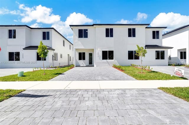 22555 SW 125th Avenue, Miami, FL 33170