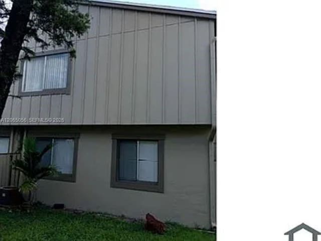 2219 NW 56th Avenue 2-B, Lauderhill, FL 33313