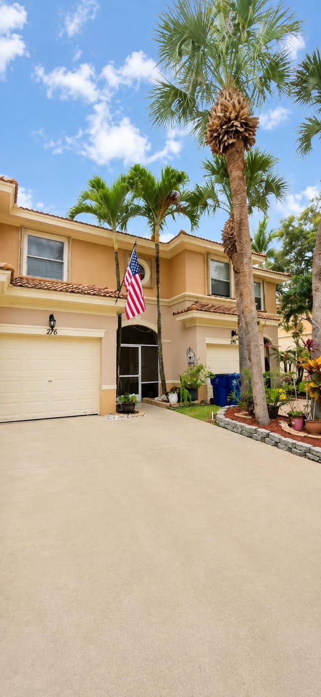 276 River Bluff Lane, sold in Seminole Estates & Townhomes, Royal Palm Beach, FL