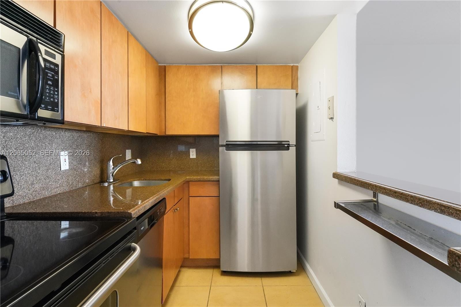 770 Claughton Island Drive 808 — photo 3