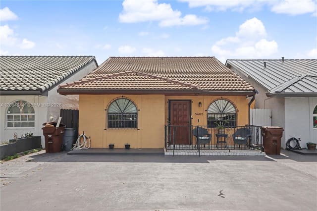 5465 W 21st Court, Hialeah, FL 33016