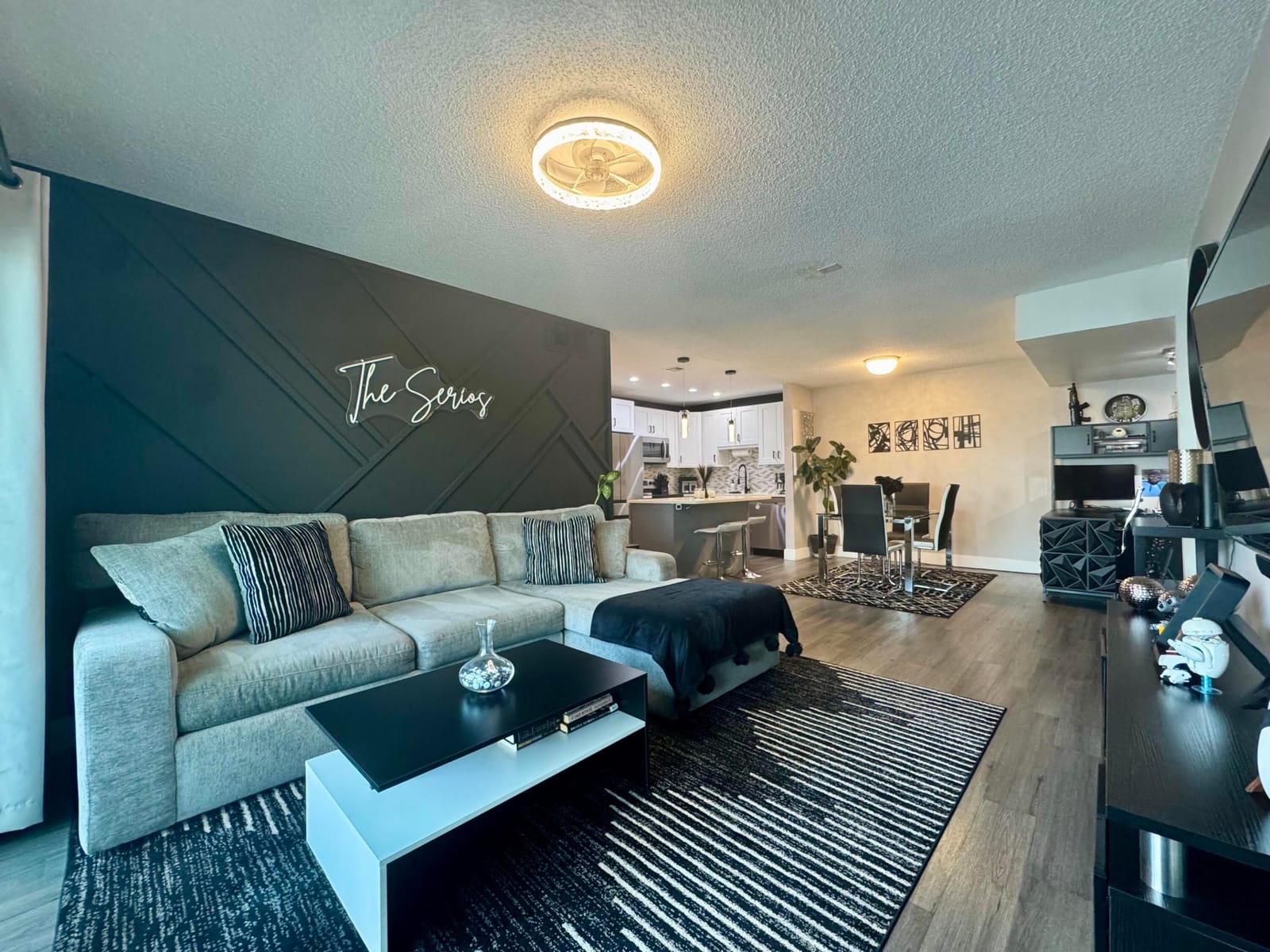 140 CYPRESS CLUB Drive 407