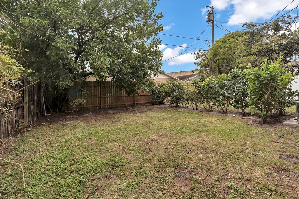 1320 Wellington Street B, West Palm Beach, FL 33401 photo 21