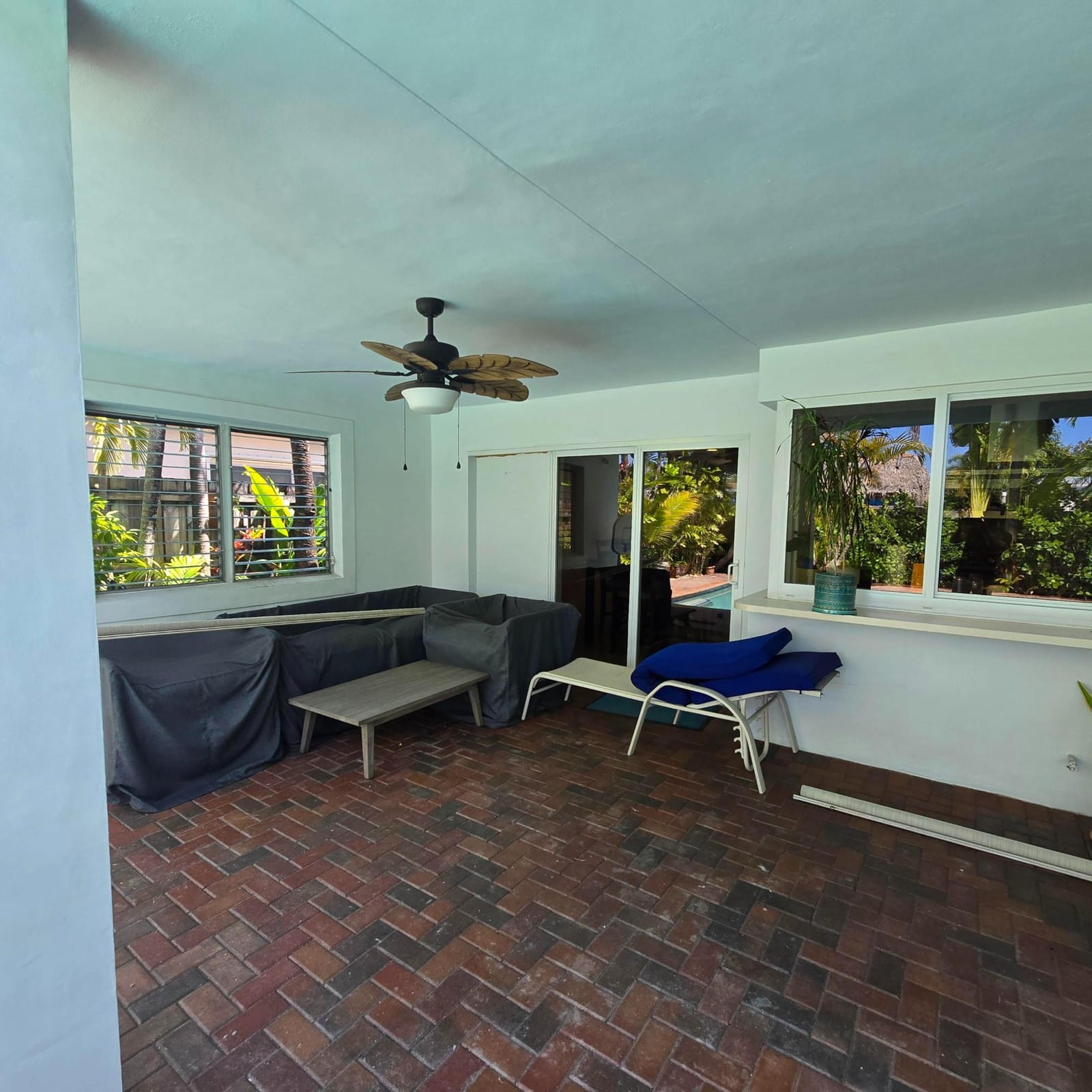 2120 N 49TH Avenue, Hollywood, FL 33021 photo 17