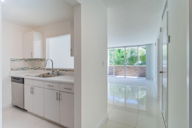 2160 SW 16TH Avenue 317, Miami, FL 33145