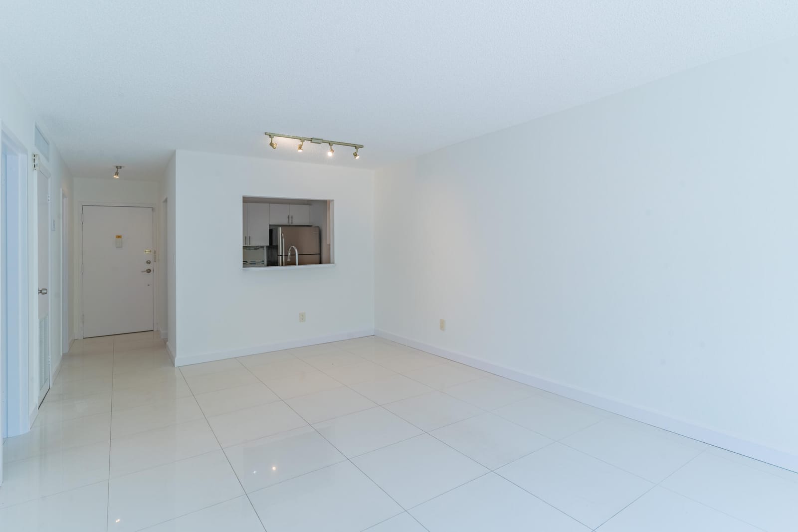 2160 SW 16TH Avenue 317, Miami, FL 33145 photo 21