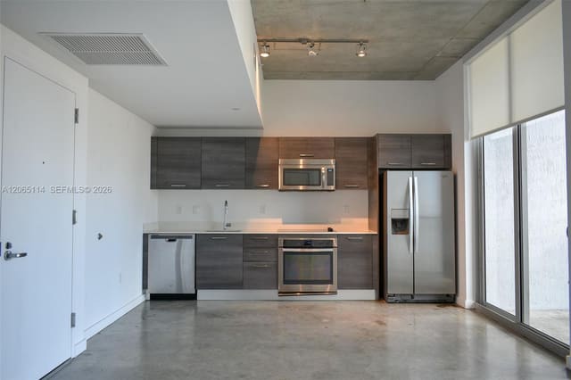 151 SE 1st Street 2808, Miami, FL 33131